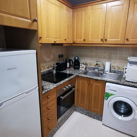 Apartamento Playa Cura ตอร์เรเวียคา ภายนอก รูปภาพ