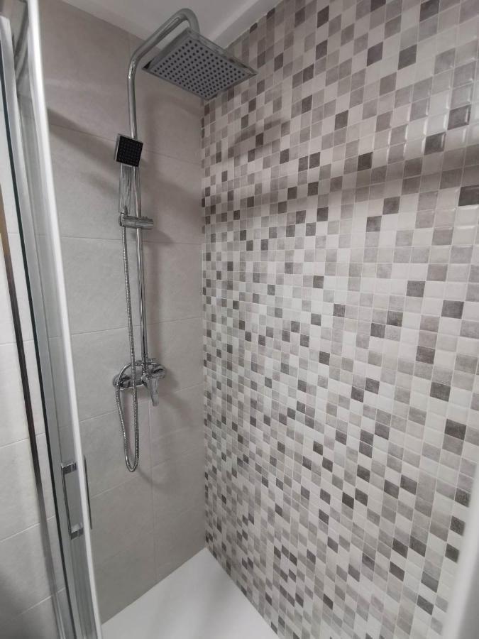 Apartamento Playa Cura ตอร์เรเวียคา ภายนอก รูปภาพ