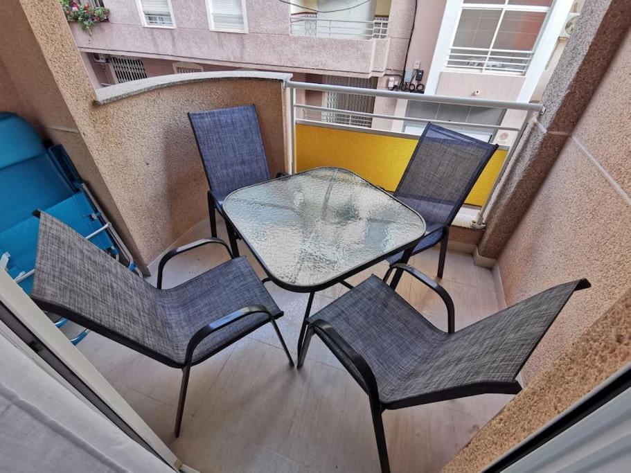 Apartamento Playa Cura ตอร์เรเวียคา ภายนอก รูปภาพ