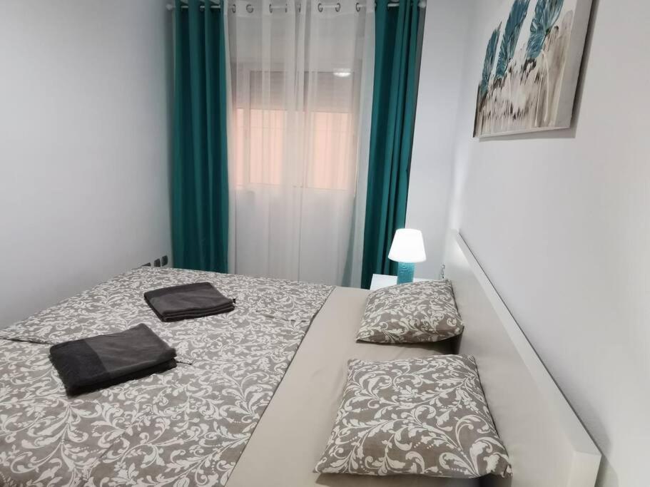 Apartamento Playa Cura ตอร์เรเวียคา ภายนอก รูปภาพ