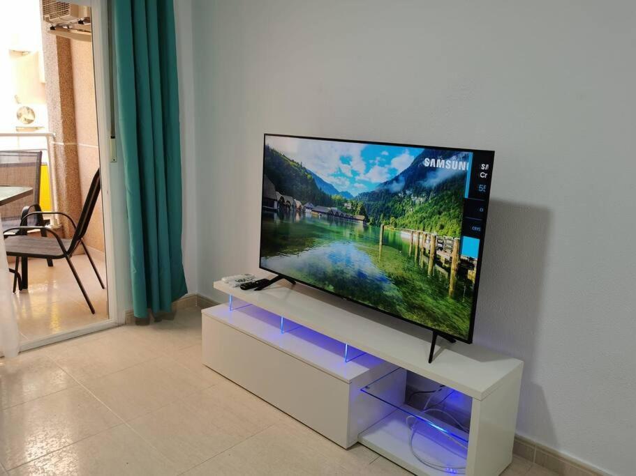 Apartamento Playa Cura ตอร์เรเวียคา ภายนอก รูปภาพ